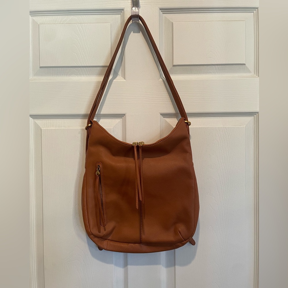 HOBO Brown Leather Hobo Bag with Slouchy Design